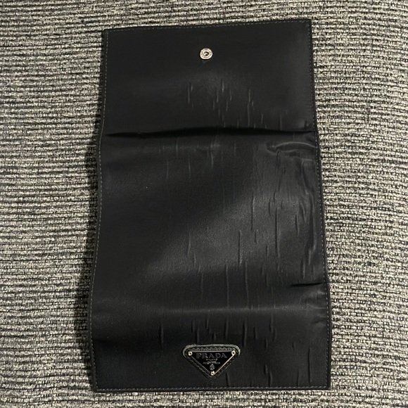 Authentic PRADA Tessuto Black Nylon Trifold  Wallet - Picture 6 of 6